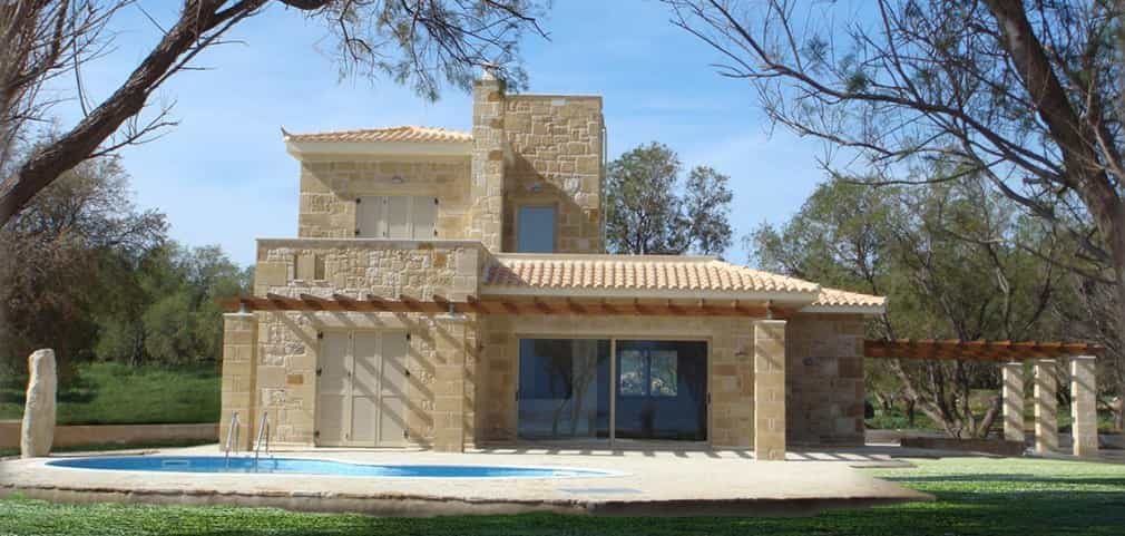 Будинок в Коуноупіца, Криті 10699641
