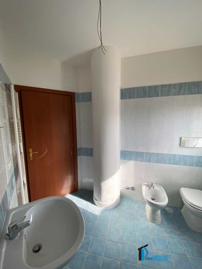 Condominium in Terni, Umbria 10699844