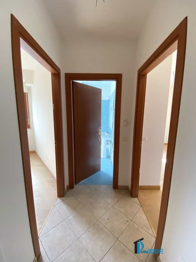 Condominium in Terni, Umbria 10699844