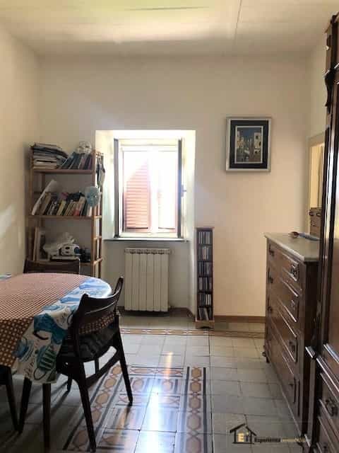 公寓 在 Forano, Lazio 10699865