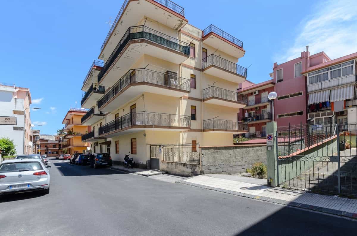 Condominium in Roccalumera, Sicilia 10699915