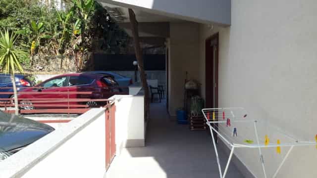 公寓 在 里瓦圣特雷莎, 西西里岛 10699938