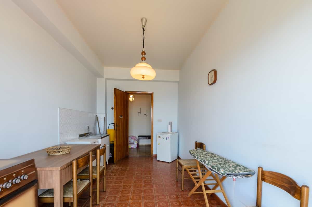 公寓 在 Santa Teresa di Riva, Sicilia 10699945