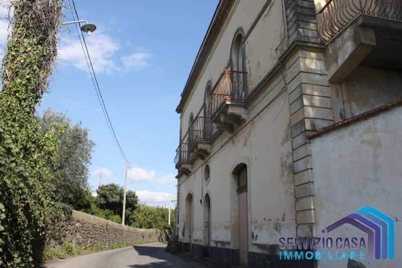 집 에 Mascali, Sicily 10699983