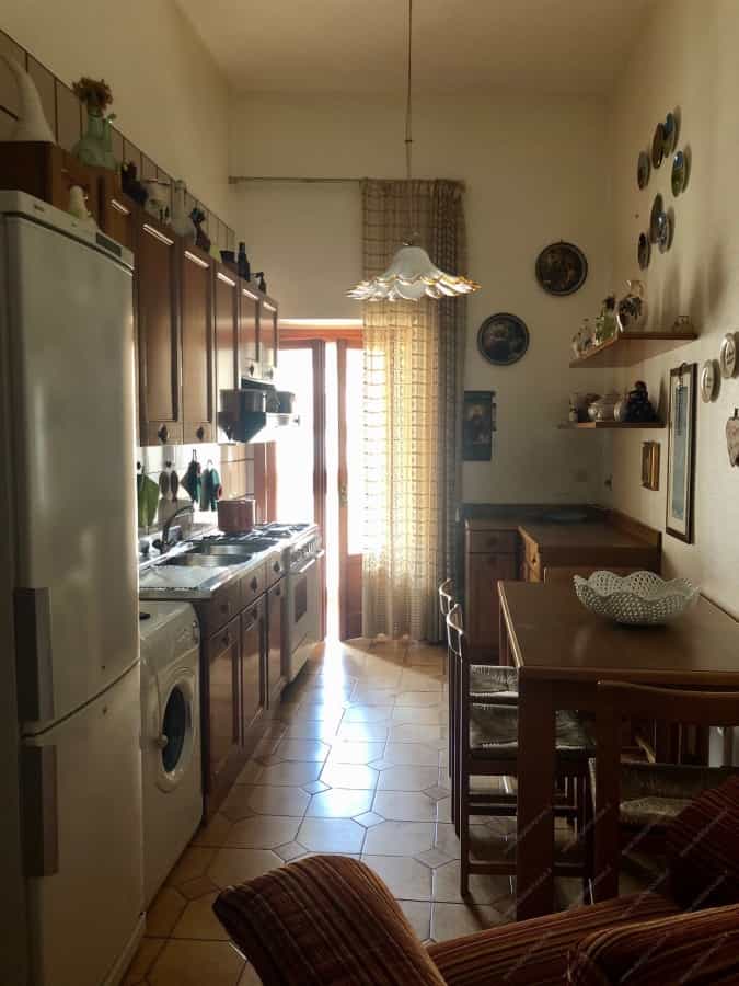 Condominio en Noci, Apulia 10700030