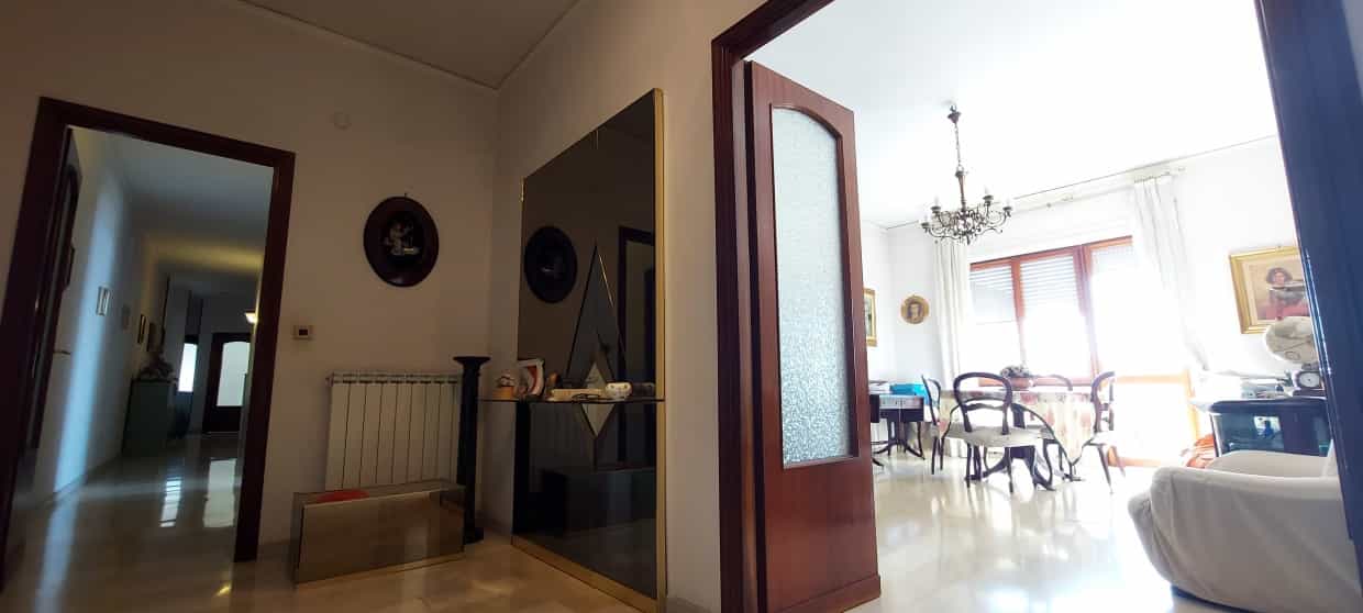 Квартира в Marano di Napoli, Campania 10700105