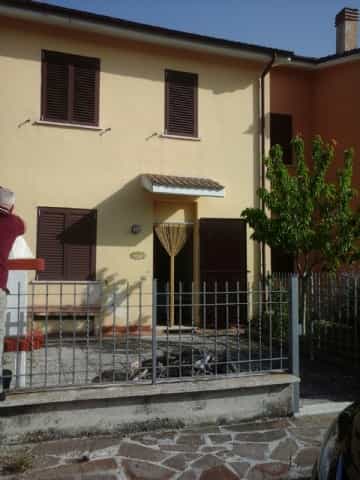 Condominio nel Bevagna, Umbria 10700223
