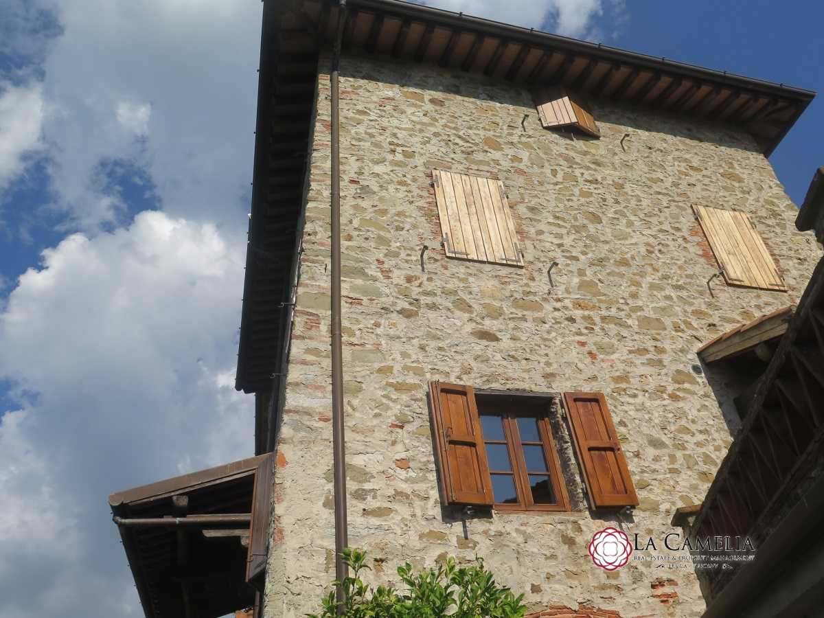 Rumah di Camaiore, Toskana 10700240