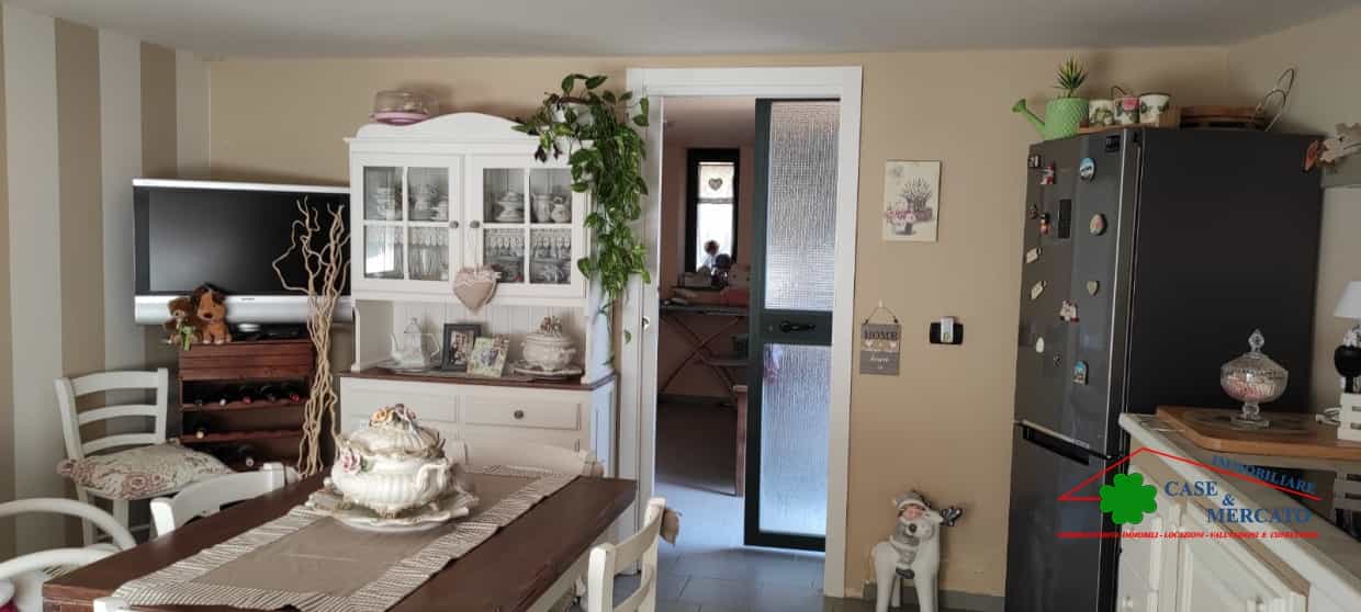 Condominium in Altopascio, Toscana 10700249