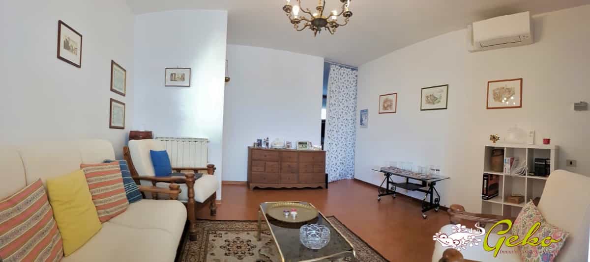 Condominio en San Gimignano, toscana 10700344