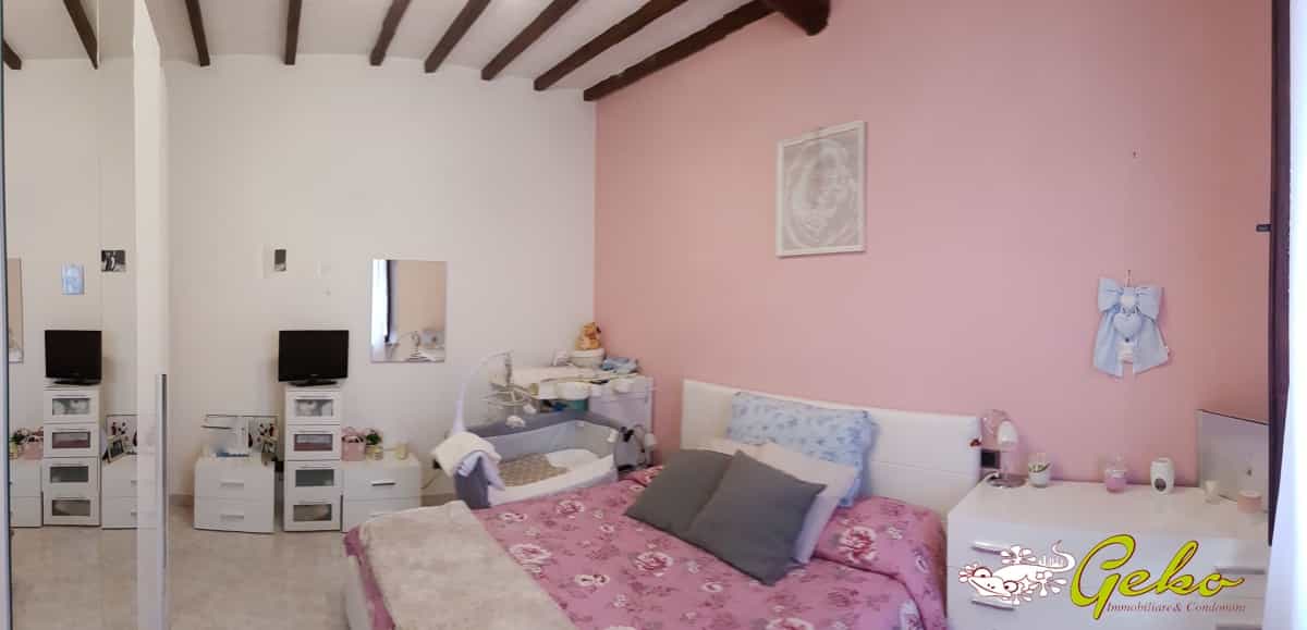 Квартира в Сан-Джіміньяно, Тоскана 10700411