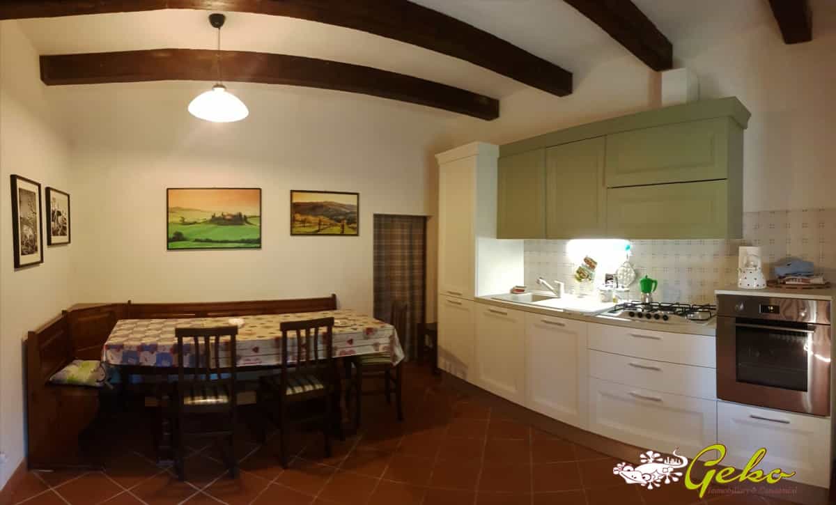 Rumah di San Gimignano, Toskana 10700441