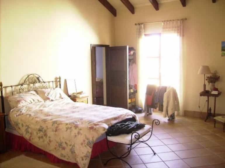 σπίτι σε Morón de la Frontera, Andalusia 10700451