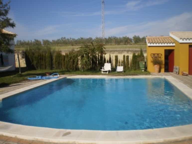 House in Morón de la Frontera, Andalusia 10700451
