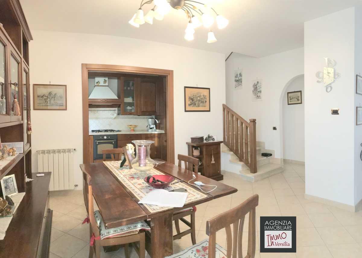 Dom w Massarosa, Tuscany 10700469