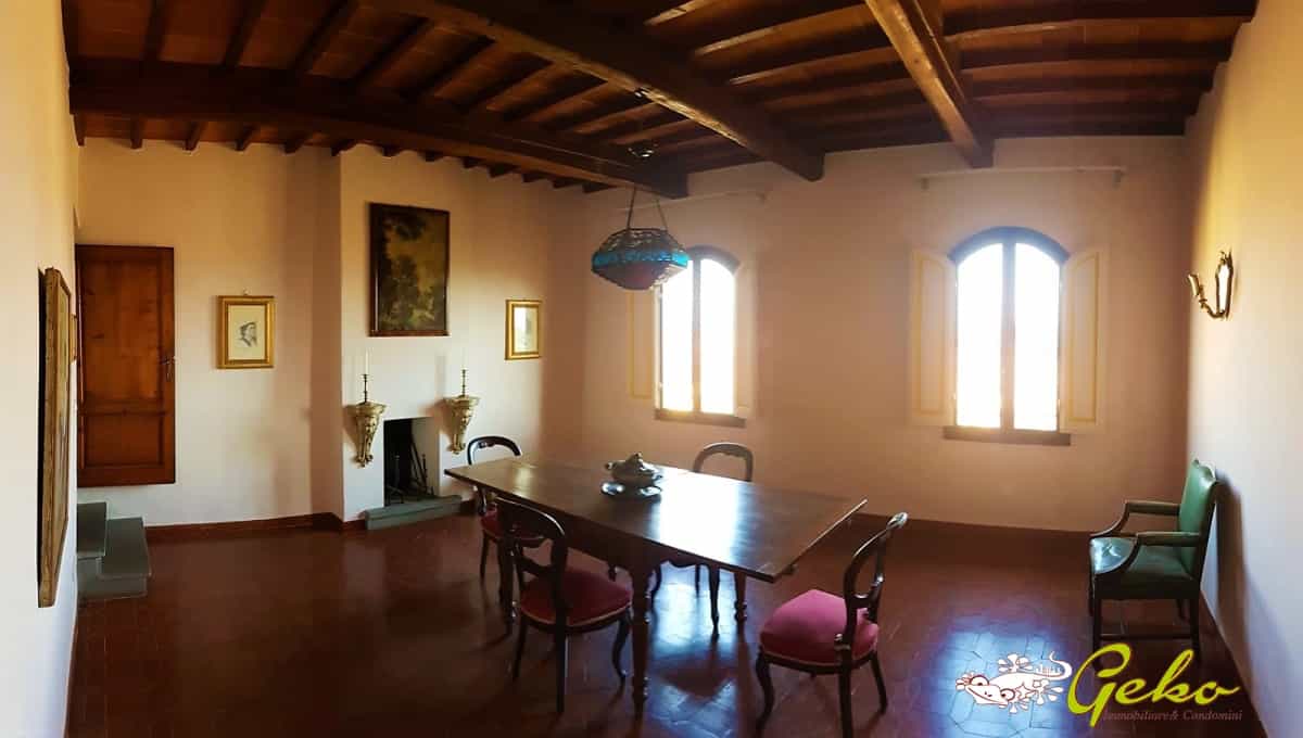 Condomínio no São Gimignano, Toscana 10700591