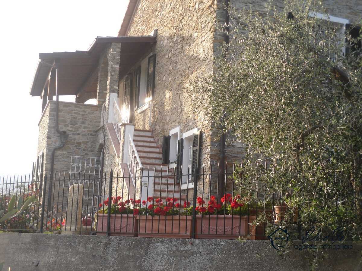 Hus i Quiliano, Ligurien 10700666