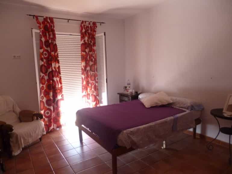 Kondominium dalam Olvera, Andalusia 10700682