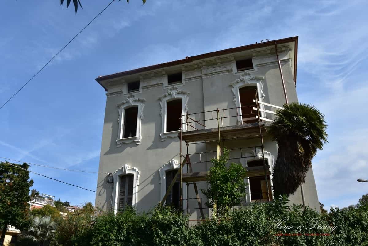 casa en Quiliano, Liguria 10700739