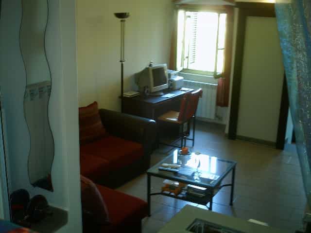 公寓 在 阿科拉, 利古里亚 10700741