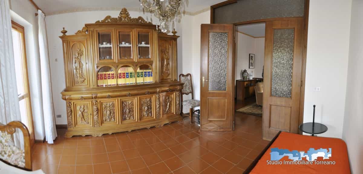 Huis in Ronzone, Trentino-Alto Adige 10700752