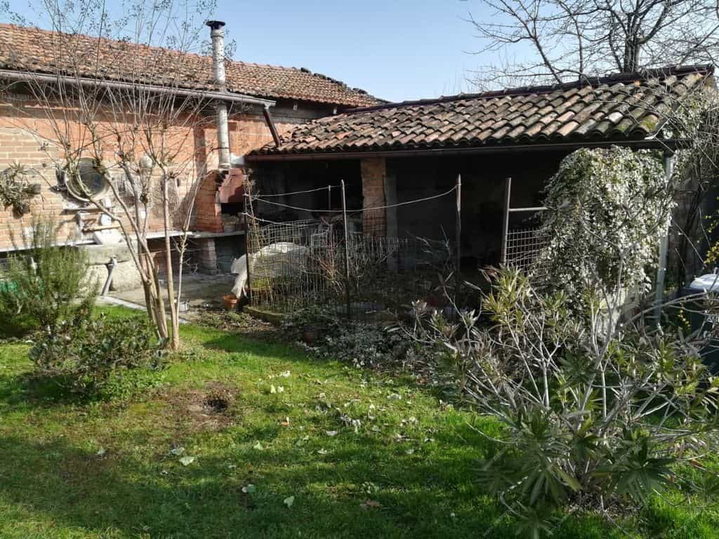 rumah dalam Casei Gerola, Piedmont 10700786