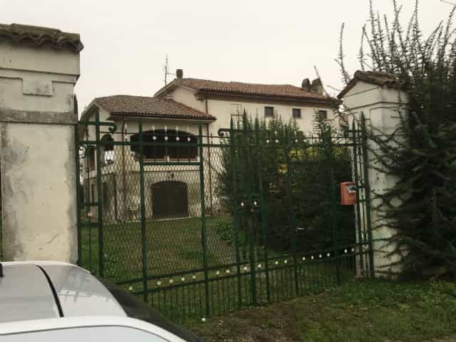 rumah dalam Casei Gerola, Piedmont 10700852