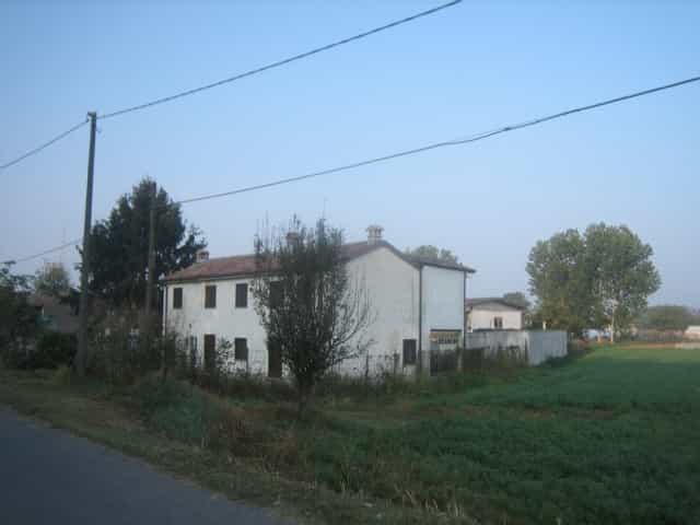 casa en Casei Gerola, Piamonte 10700853