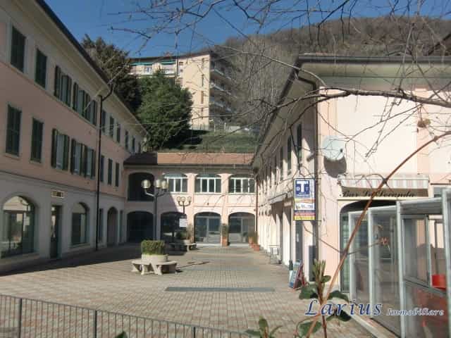 Condominium dans Asso, Lombardie 10700867