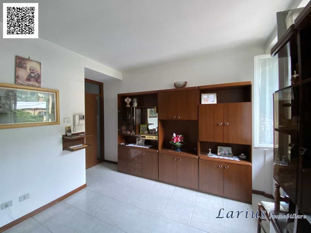 Condominium in Asso, Lombardy 10700867