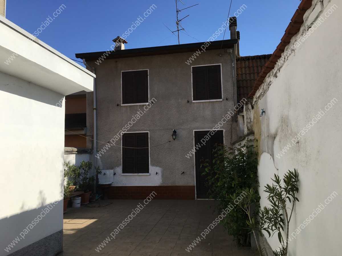 casa en Rívoli, Piamonte 10700901