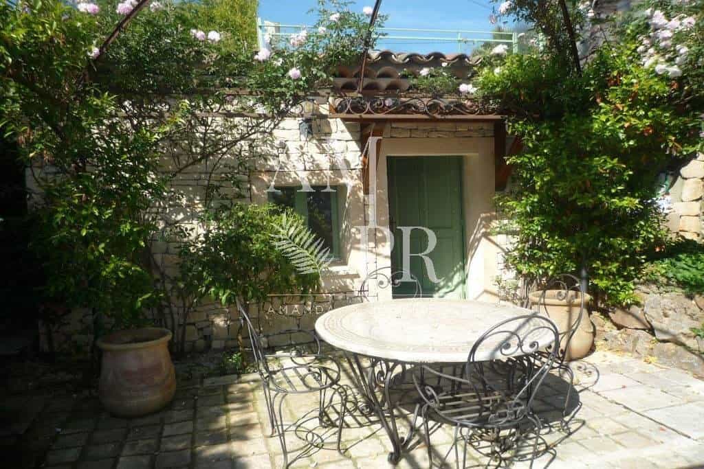 Haus im Vallauris, Provence-Alpes-Côte d'Azur 10701274