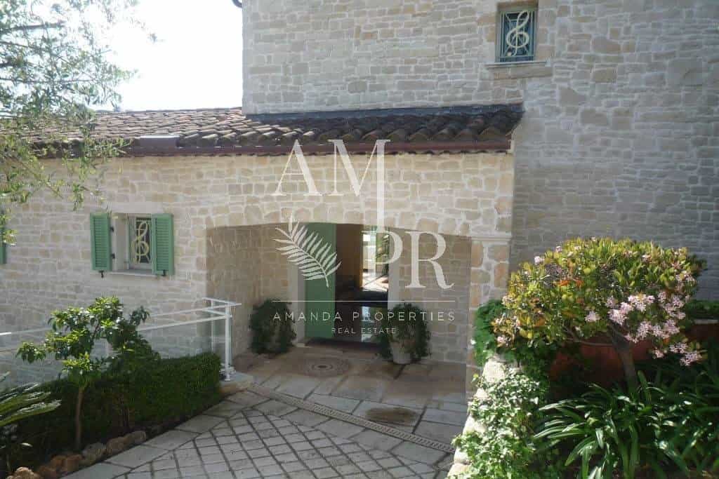 casa no Vallauris, Provença-Alpes-Costa Azul 10701274