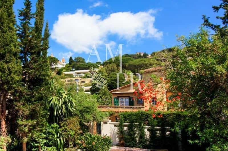 casa no Cannes, Provença-Alpes-Costa Azul 10701346