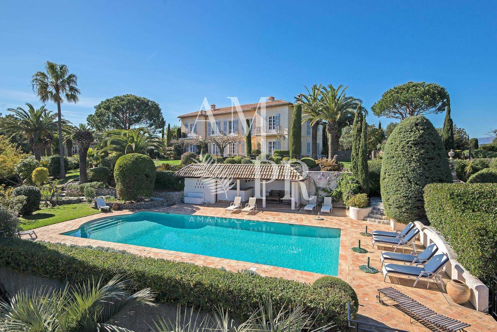Talo sisään Cannes, Provence-Alpes-Cote d'Azur 10701388