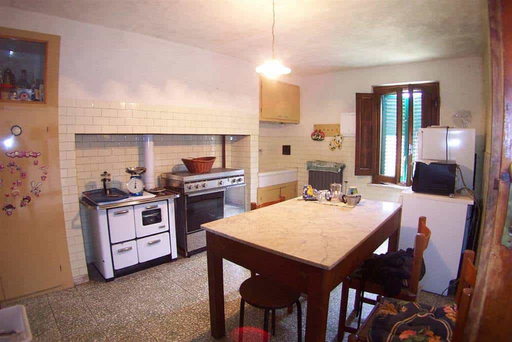 жилой дом в Gramolazzo, Toscana 10701438