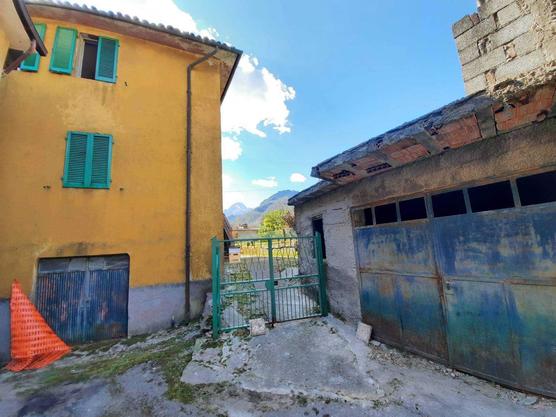 House in Gallicano, Toscana 10701440