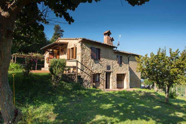 بيت في San Dalmazio, Tuscany 10701441