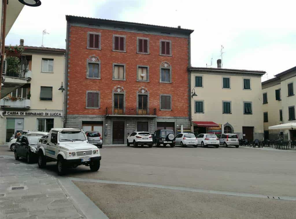 Eigentumswohnung im Gallicano, Toscana 10701475