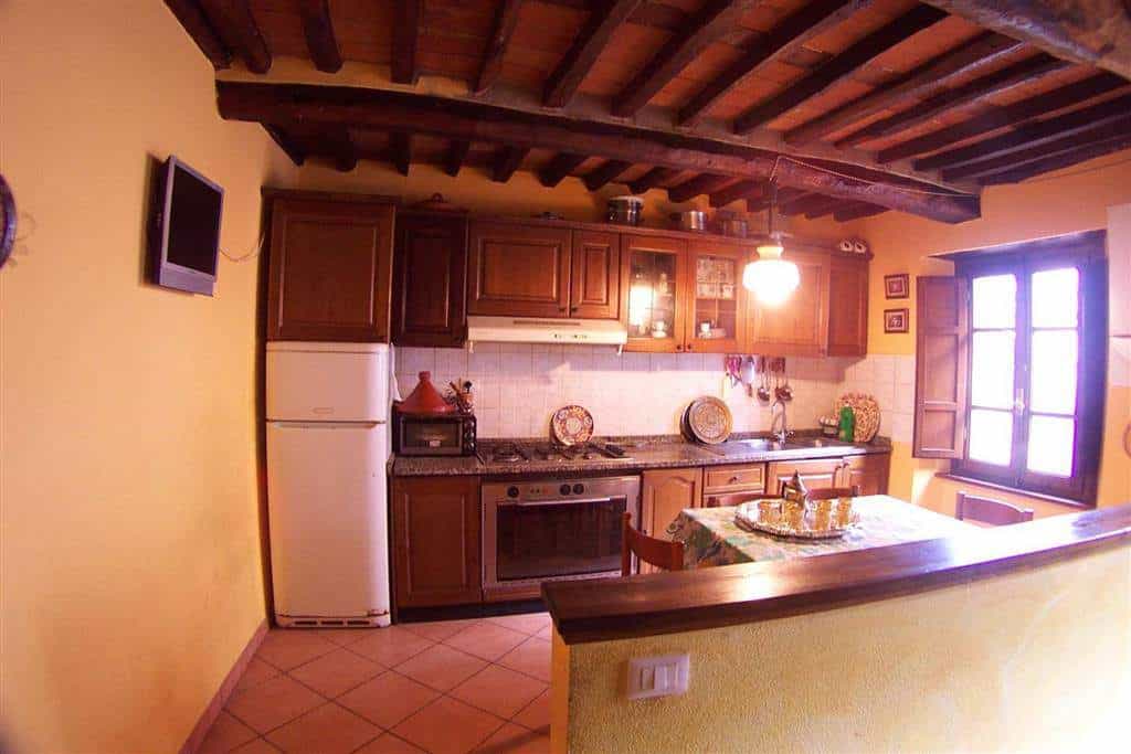 Huis in Gallicano, Toscane 10701478