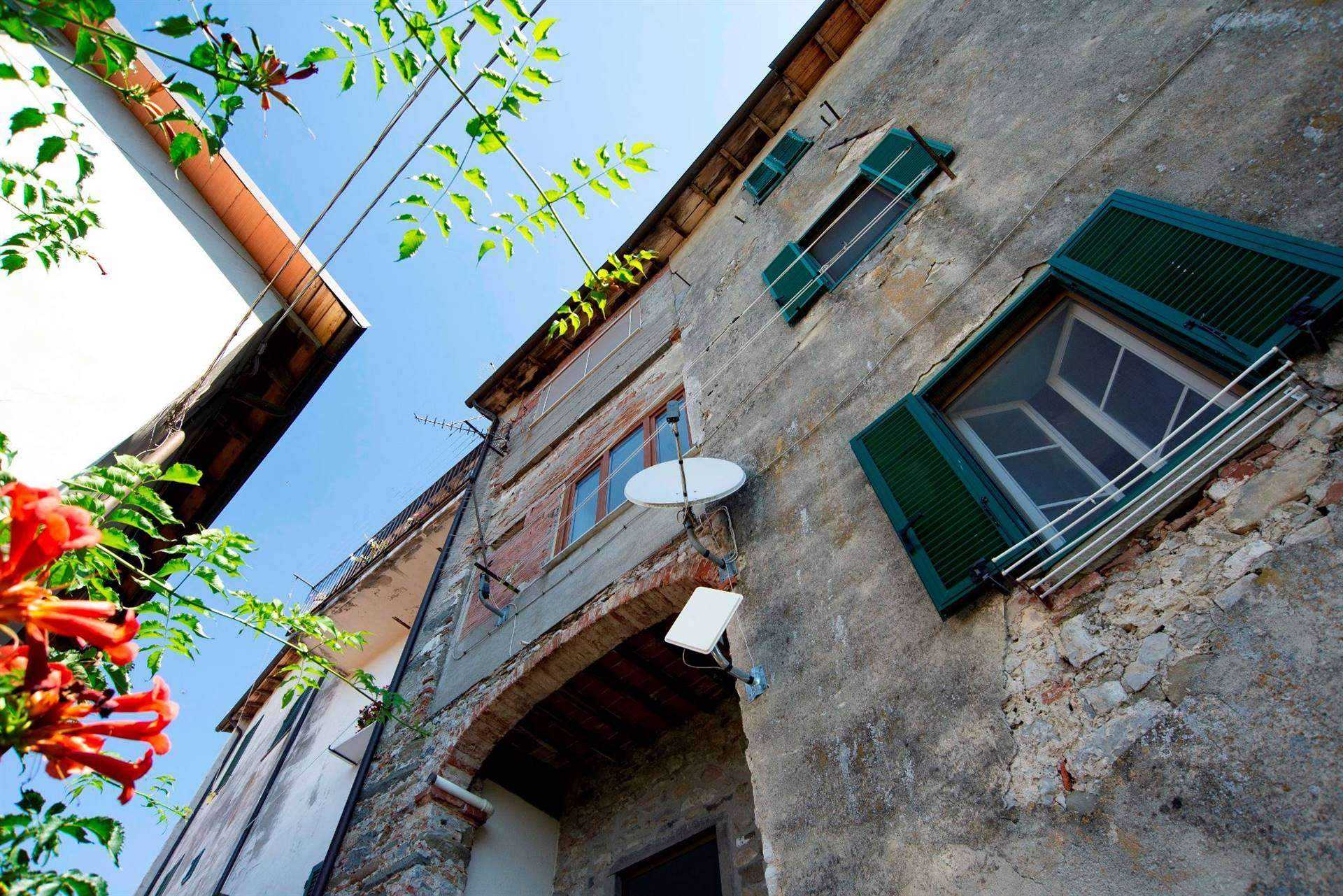 Kondominium dalam Coreglia Antelminelli, Tuscany 10701480