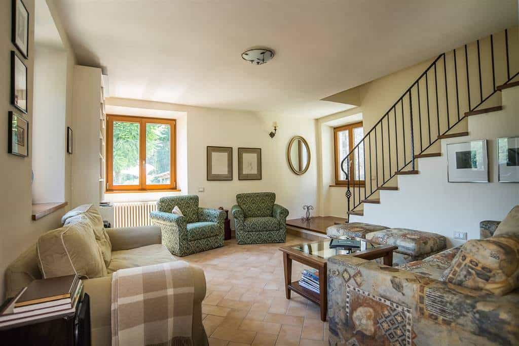 房子 在 Tiglio Alto, Tuscany 10701497