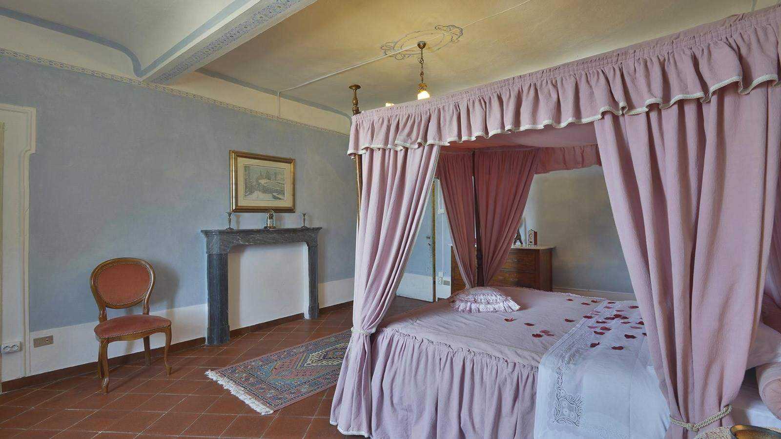 Dom w Fosciandora, Tuscany 10701503