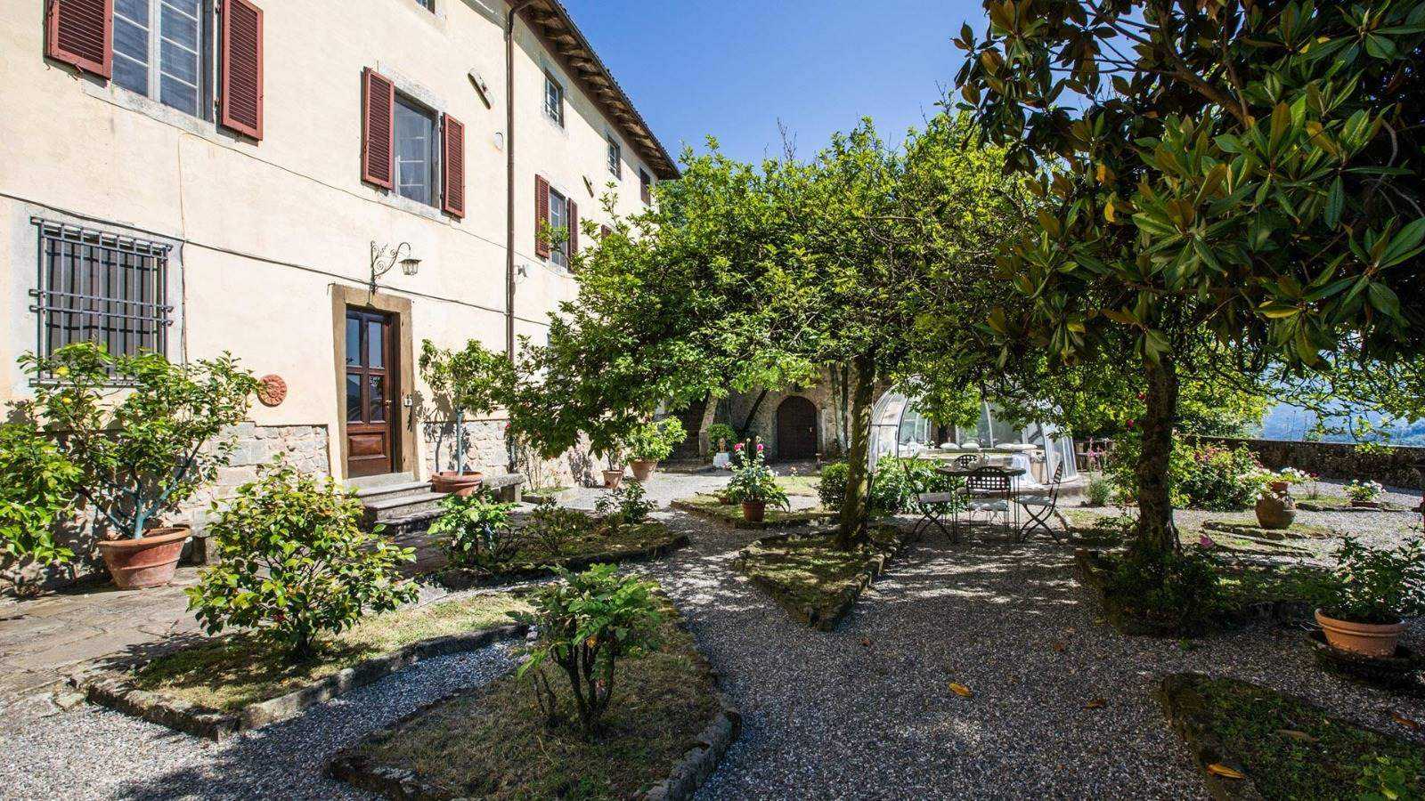 rumah dalam Castelvecchio Pascoli, Tuscany 10701503