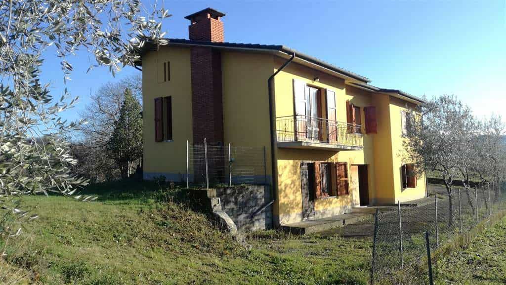 casa no Barga, Toscana 10701504