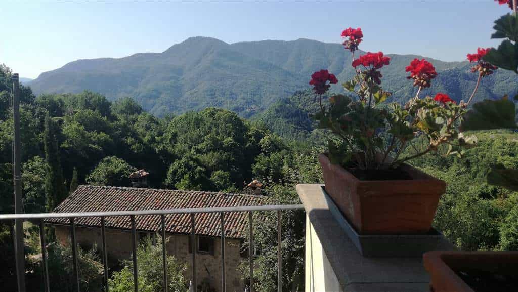 집 에 Molazzana, Tuscany 10701511