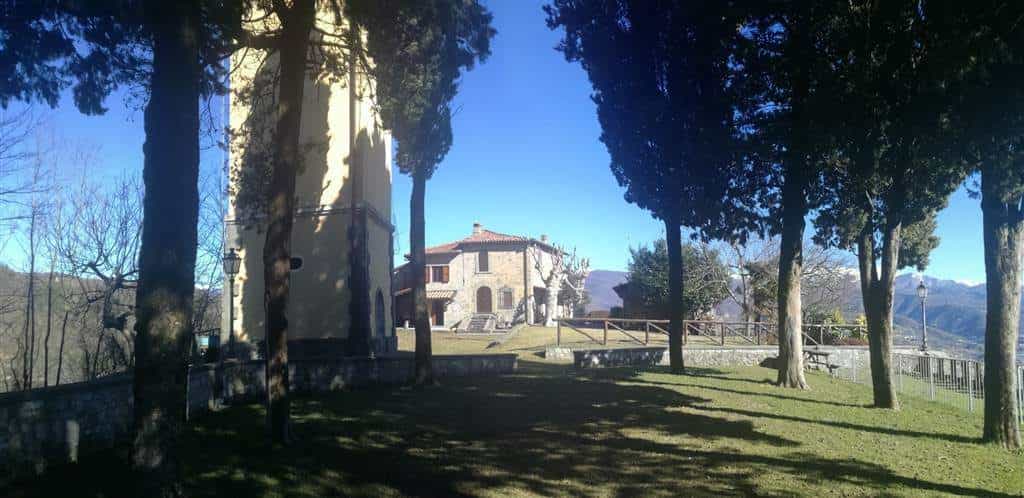σπίτι σε Molazzana, Tuscany 10701512