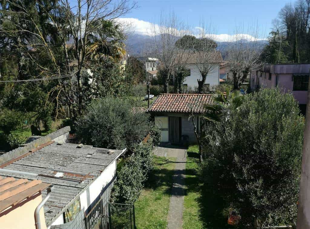 Condominium in Gallicano, Toscana 10701514