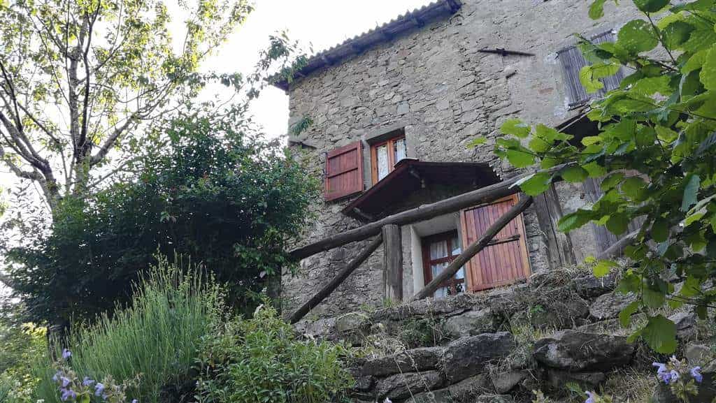 Dom w Fabbriche di Vallico, Toskania 10701528