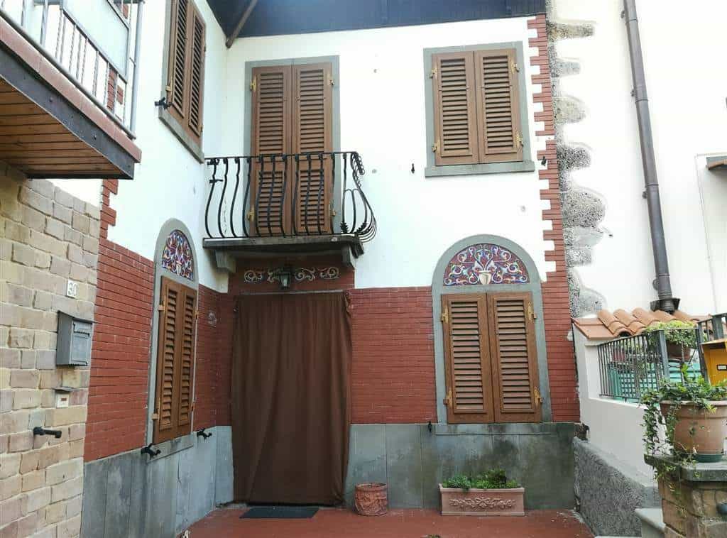 casa no Fábrica de Vallico, Toscana 10701529